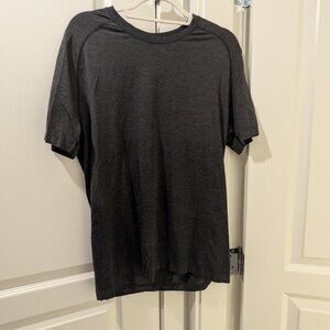 Lululemon Men's Metal Vent Tech Short-Sleeve Shirt, Size Medium, Deep Coal